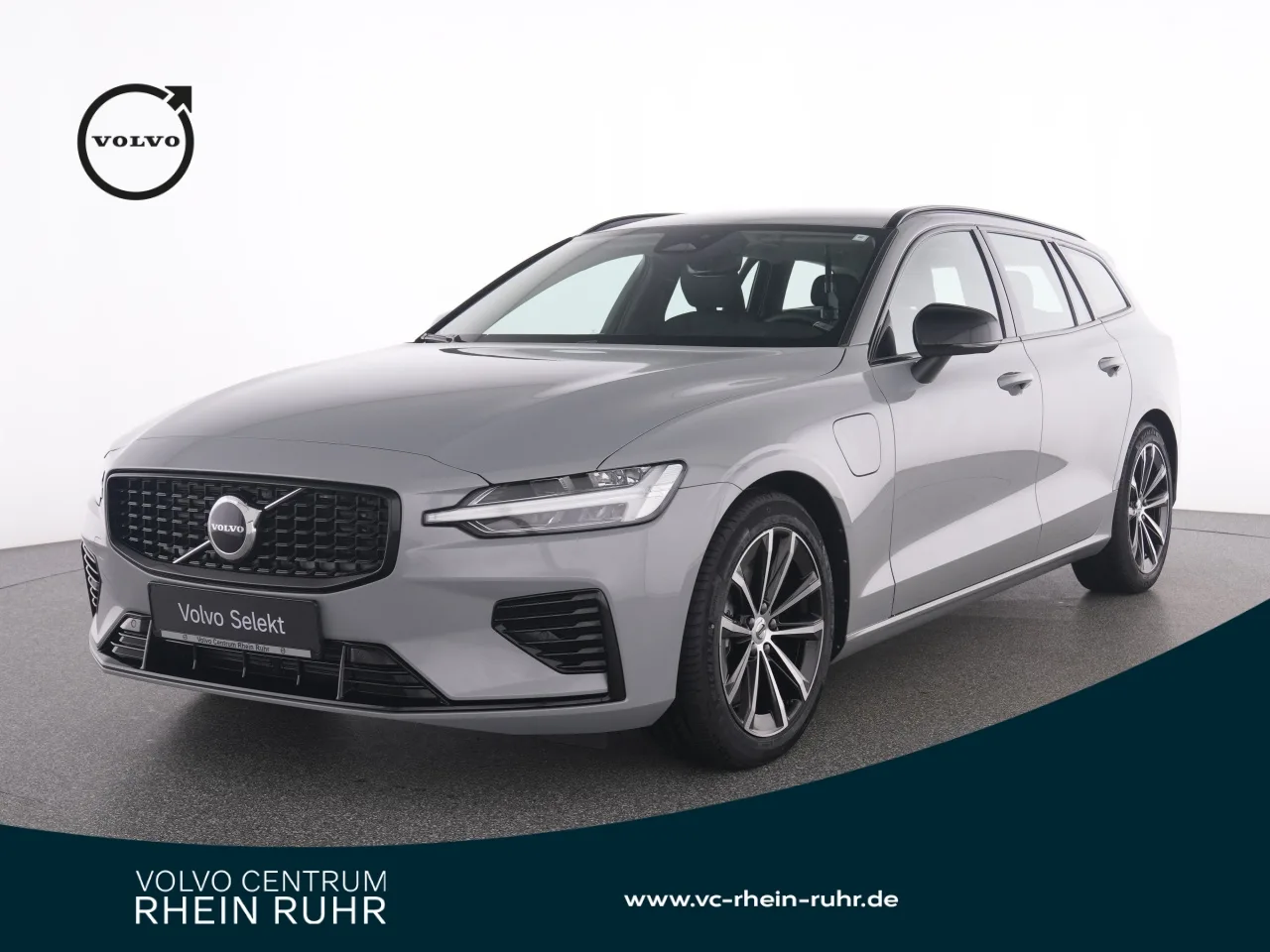 VOLVO V60 T8 Recharge Plus Dark+WINTERPAK+MEMORY+ - 456 PS
