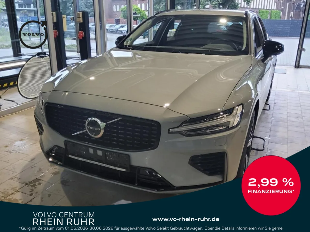 VOLVO V60 T8 Recharge Plus Dark Plug-In+HUD+RFK - 454 PS