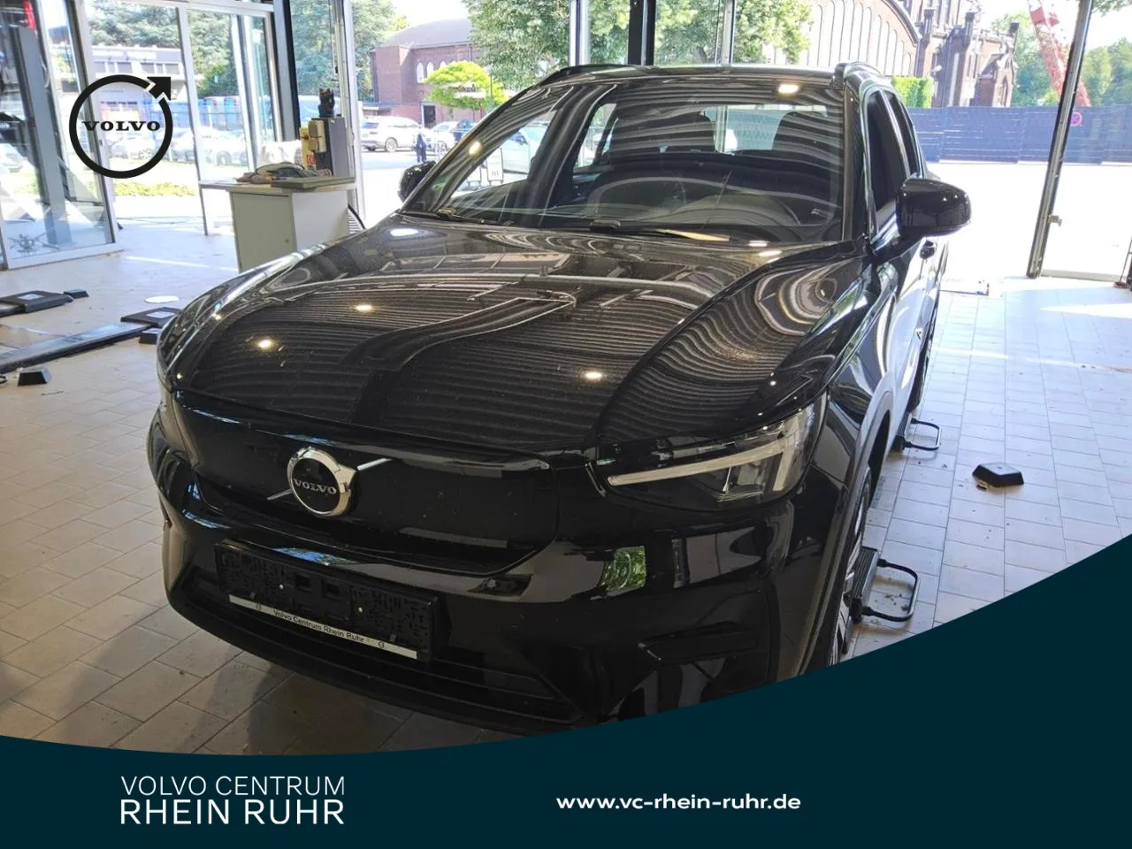 VOLVO XC40 PURE ELECTRIC  Core+RFK+LM19+DAB+ - 231 PS