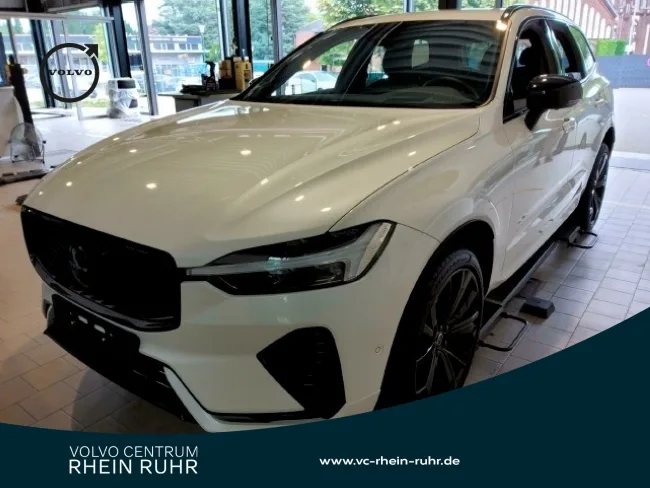 VOLVO XC60 B5 AWD  Plus Black +LEDER+MEMRY+KAM+21LM+ - 250 PS