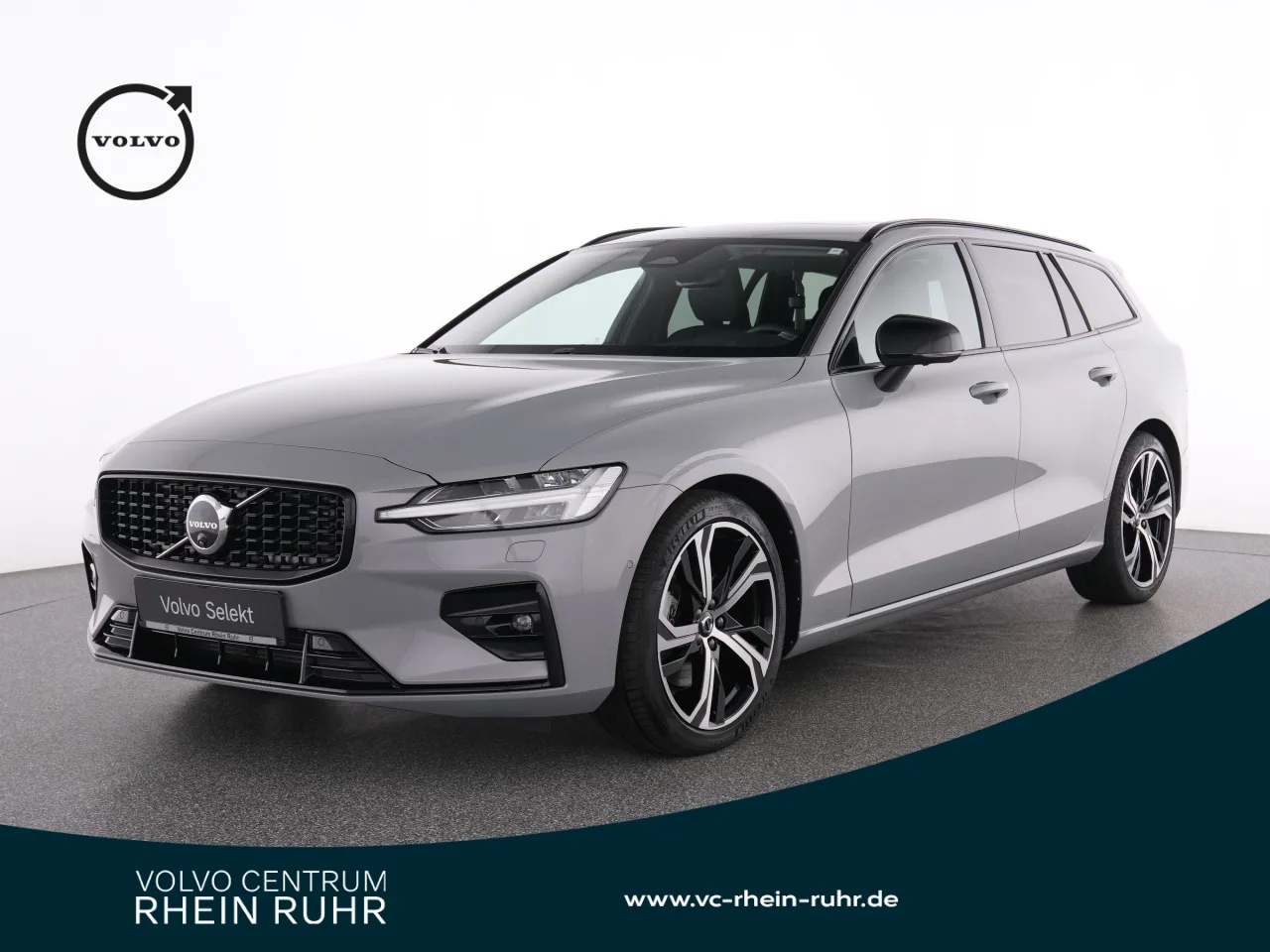 VOLVO V60 B4  PLUS DARK BP+PANO+LM19+WINTERPAK+MEMORY+ - 197 PS