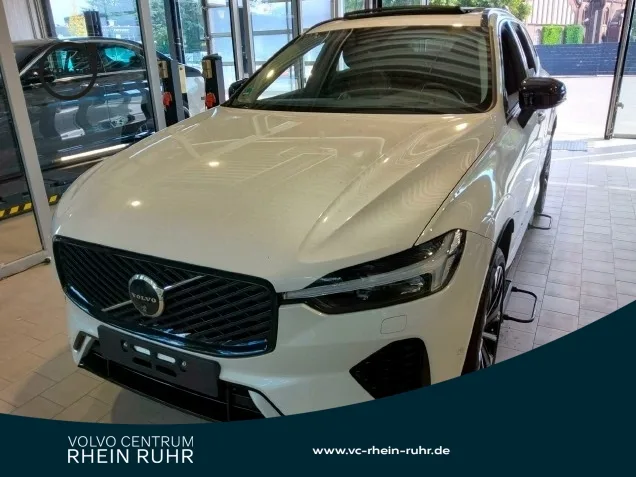 VOLVO XC60 B5 AWD  Ultra Dark+MASSAGE+BO&WI+LUFT+AHK+ - 250 PS