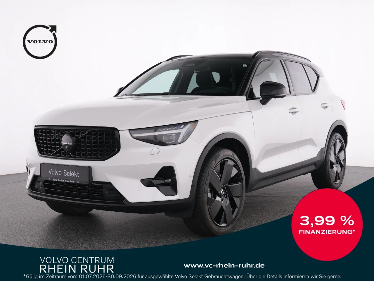 VOLVO XC40 B3  Ultra Black+STANDHZG+AHK+LED+ACC+BLIS+ - 163 PS