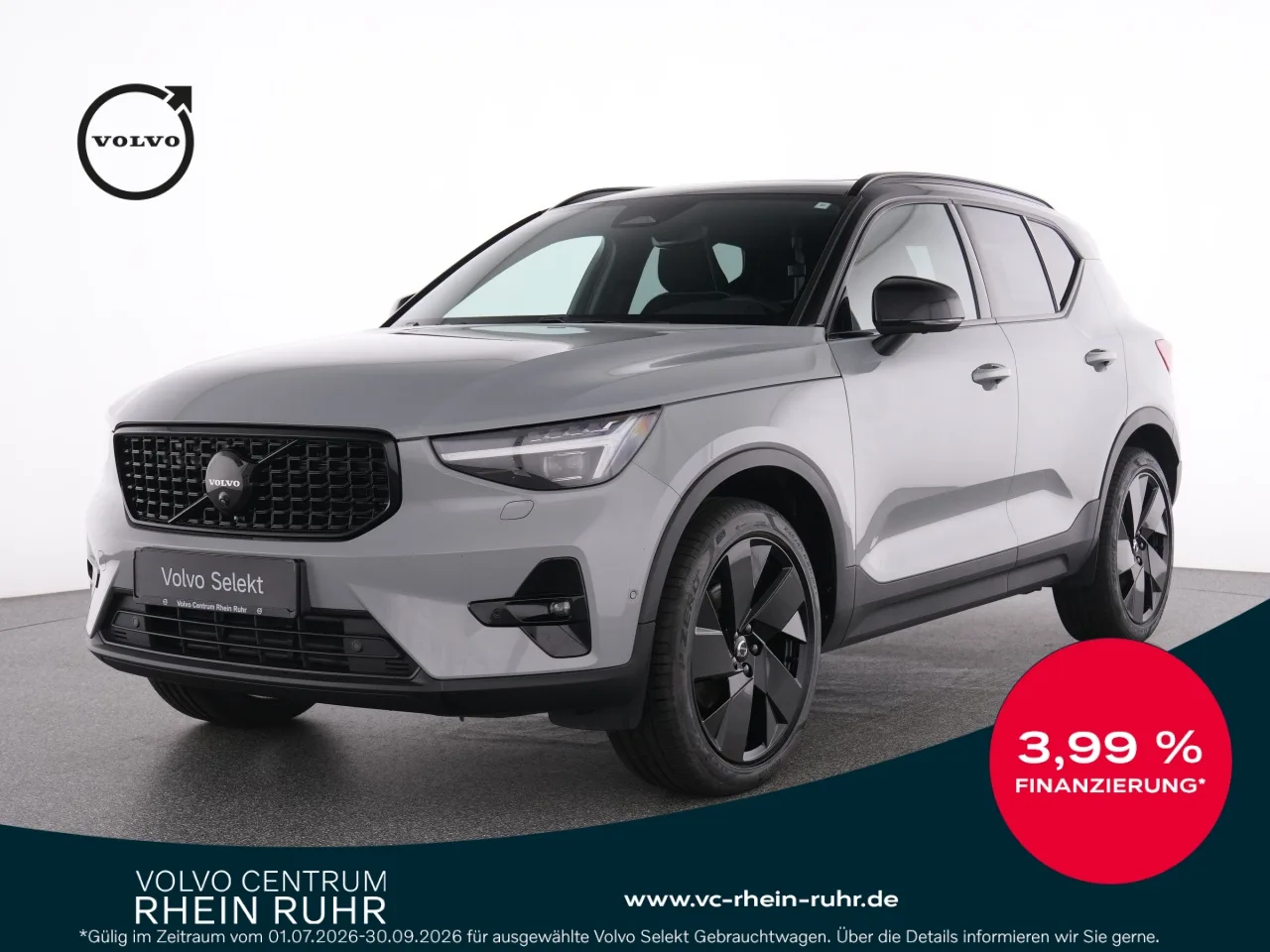 VOLVO XC40 B3  Ultra Black+STANDHZG+AHK+BLIS+ACC+LED++ - 163 PS