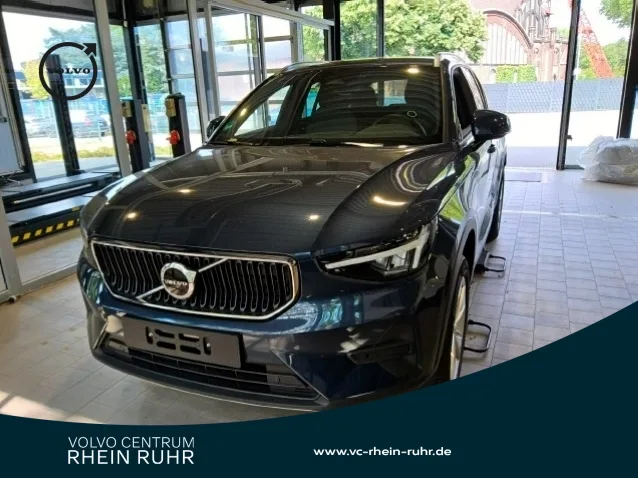 VOLVO XC40 B3 Core+LEDER+MEMRY+WINTERPAK+DAB+PILOTASS+ - 163 PS