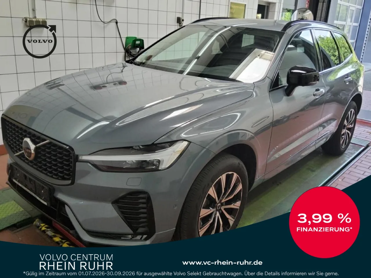 VOLVO XC60 B4  PLUS DARK AHK+LICHTPAK+PANO+360°+STANDH - 197 PS
