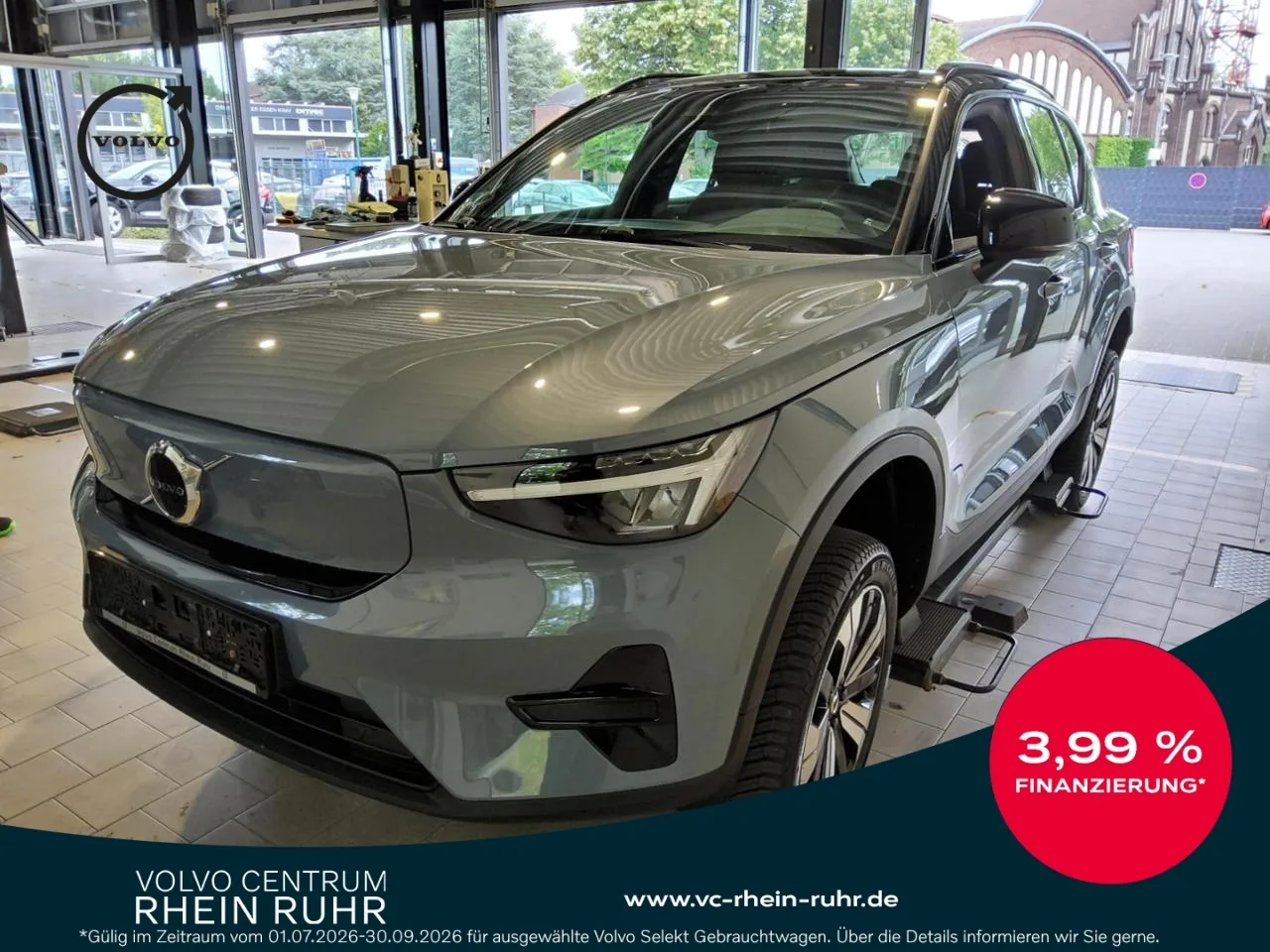 VOLVO XC40 PURE ELECTRIC CORE AHK+MET+NAVI+KAMERA+LM19 - 231 PS