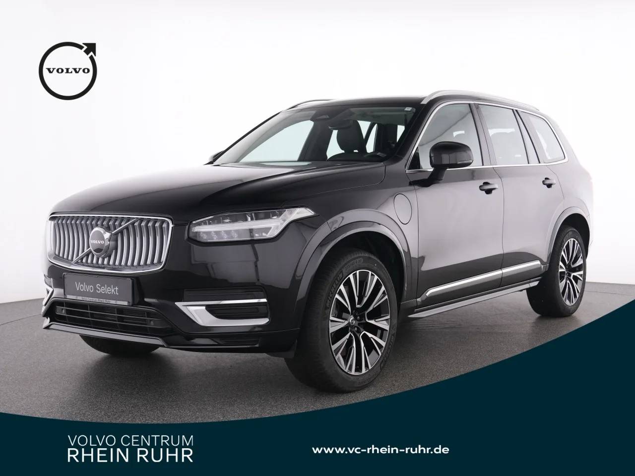 VOLVO XC90 T8 Recharge Core+AHK+LM20+MET+WINTERPAK+ - 454 PS