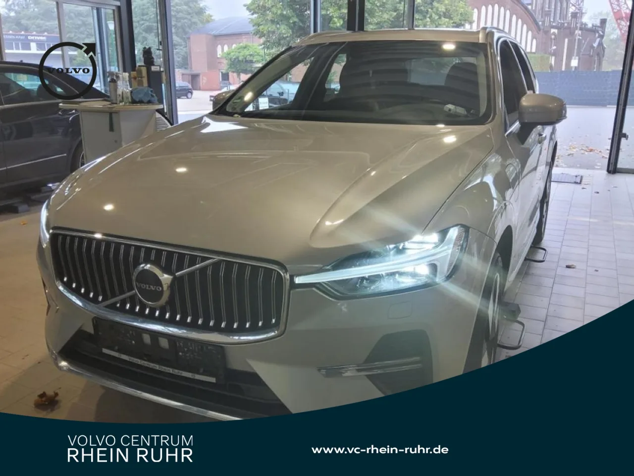 VOLVO XC60 T6 Recharge Core+FAP+20+WINTERPAK+ - 350 PS